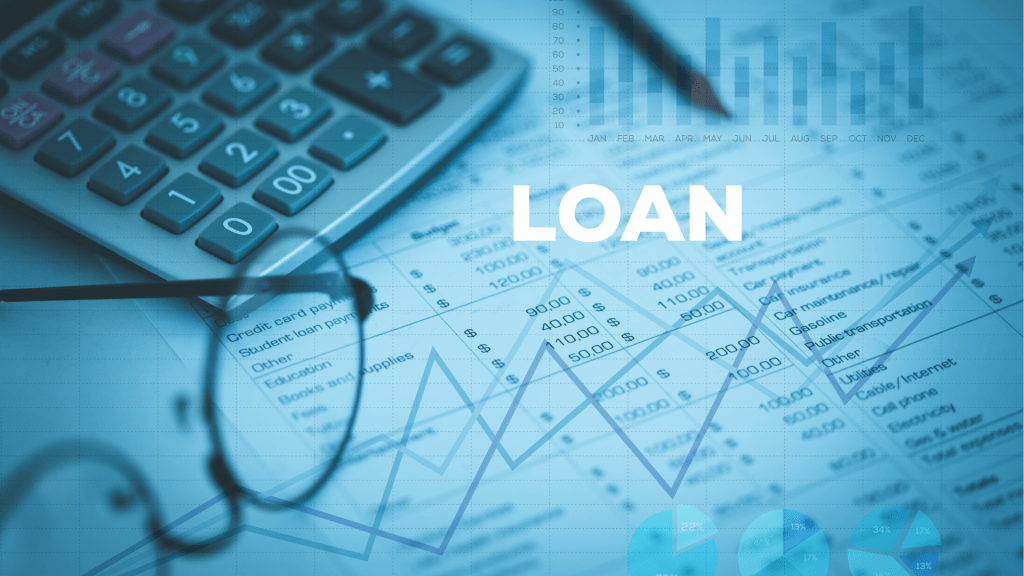 Loans in Honduras for small business: Calculating finances with a calculator and loan document